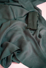 Load image into Gallery viewer, Premium single stitch Modal hijab Emerald
