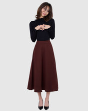 Load image into Gallery viewer, Ryannah winter skirt