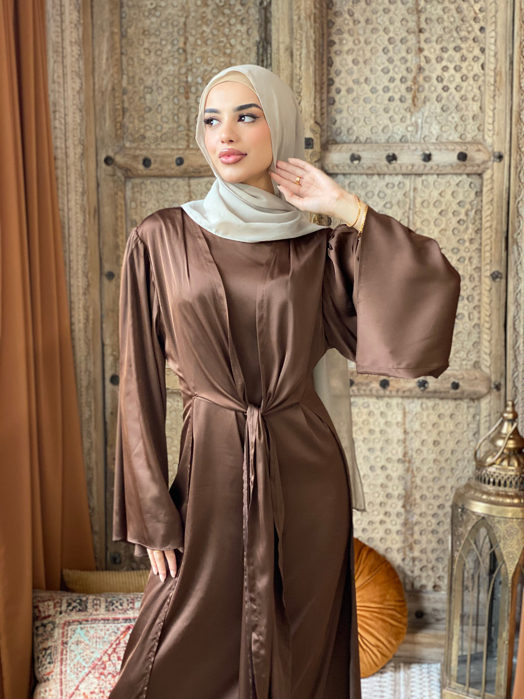 Ghazali one piece abaya colour medjool (brown)